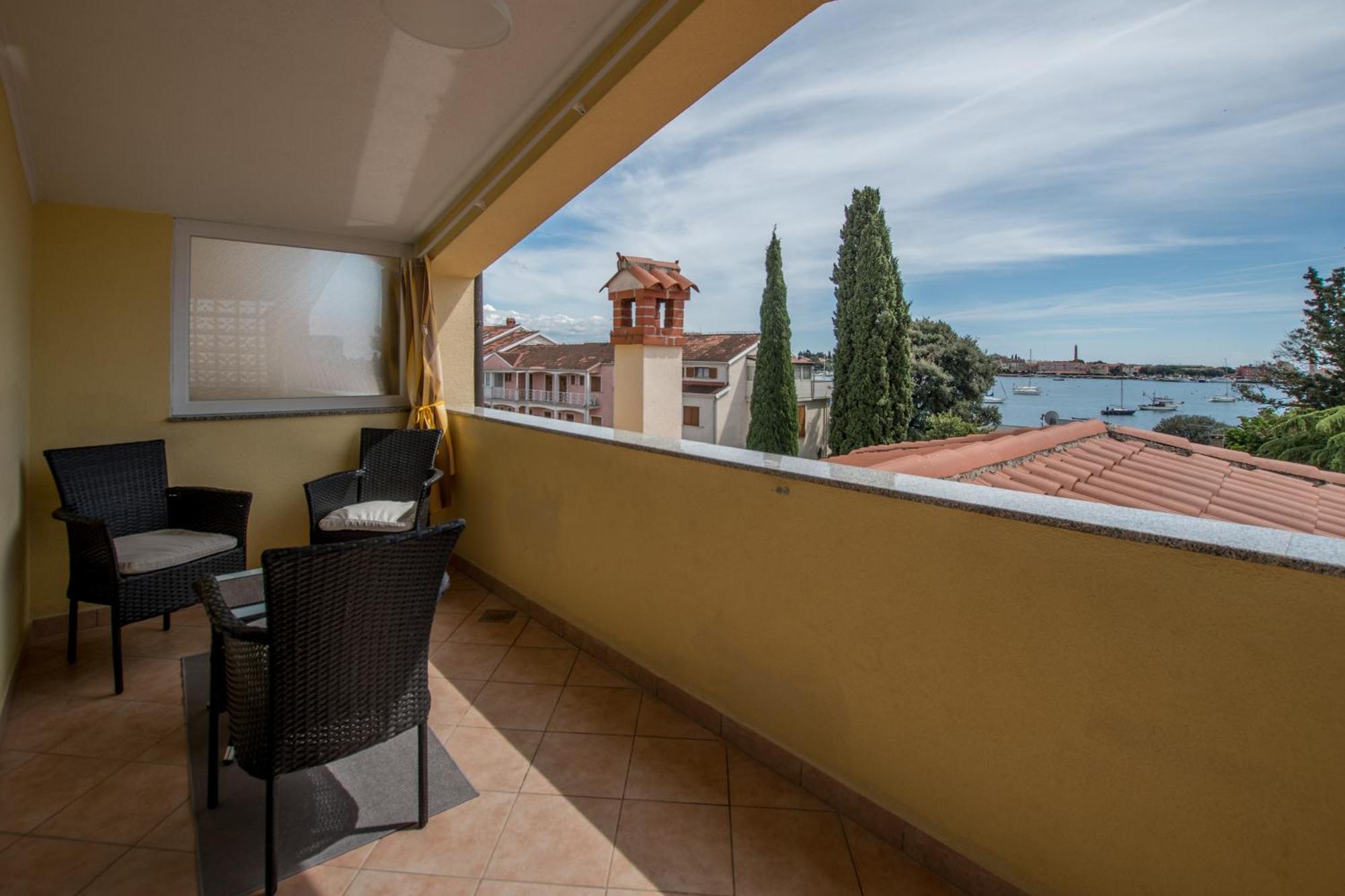 Appartmani Punta Umag Exterior photo